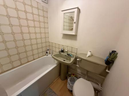 1 bedroom Ground floor maisonette for sale in Maybank Close, Lichfield, WS14