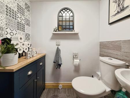 3 bedroom Semi-detached house for sale in Woodside Road, Ketley, Telford, TF1