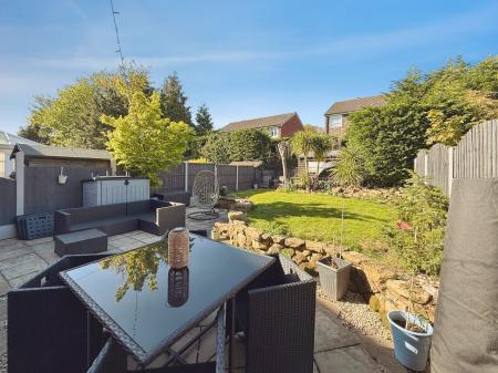 3 bedroom Semi-detached house for sale in Woodside Road, Ketley, Telford, TF1