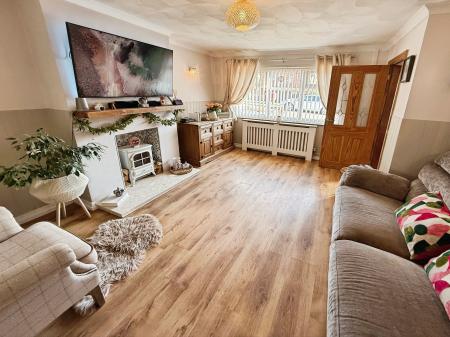 3 bedroom Semi-detached house for sale in Woodside Road, Ketley, Telford, TF1
