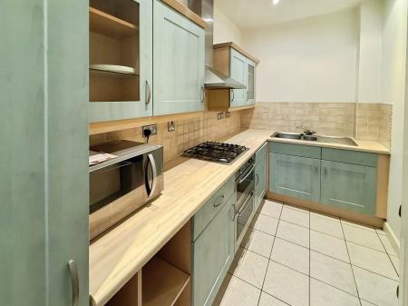 2 bedroom Flat to let in Sandford Street, Lichfield, WS13