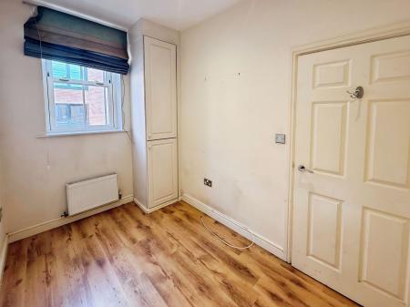 2 bedroom Flat to let in Sandford Street, Lichfield, WS13