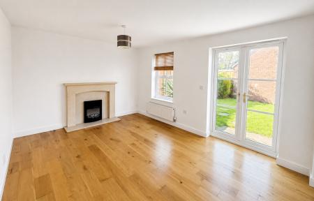 3 bedroom Detached house to let in Sandfield Meadow, Lichfield, WS13