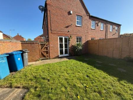 3 bedroom Detached house to let in Sandfield Meadow, Lichfield, WS13