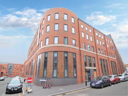 2 bedroom Flat to let in Pope Street, Albion House, B1