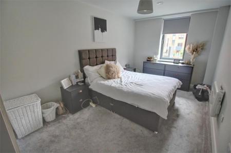 2 bedroom Flat to let in Pope Street, Albion House, B1