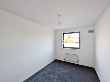 2 bedroom Flat to let in Clips Moor, Lawley Village, TF4