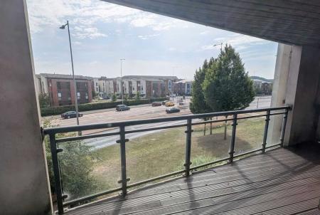 2 bedroom Flat to let in Clips Moor, Lawley Village, TF4
