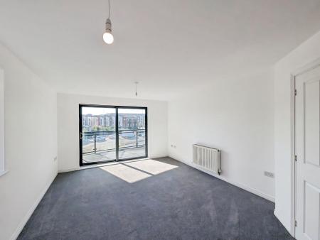 2 bedroom Flat to let in Clips Moor, Lawley Village, TF4