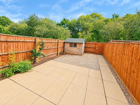 4 bedroom Terraced House for sale in Gatcombe Way, Priorslee, TF2