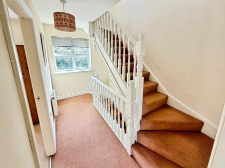 4 bedroom Terraced House for sale in Gatcombe Way, Priorslee, TF2