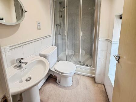 3 bedroom Terraced House for sale in Gatcombe Way, Priorslee, TF2