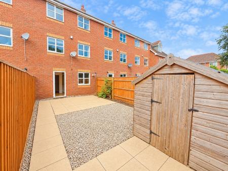 4 bedroom Terraced House for sale in Gatcombe Way, Priorslee, TF2