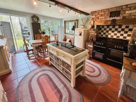 3 bedroom Detached house for sale in Ladywood, Ironbridge, TF8