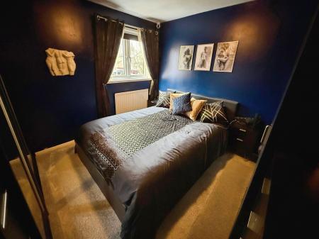 3 bedroom Terraced House for sale in Brandsfarm Way, Telford, TF3
