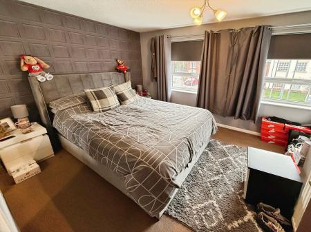 2 bedroom Terraced House for sale in Nightingale Way, Apley, TF1