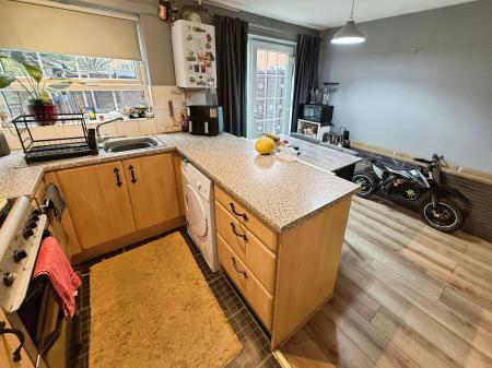2 bedroom Terraced House for sale in Nightingale Way, Apley, TF1