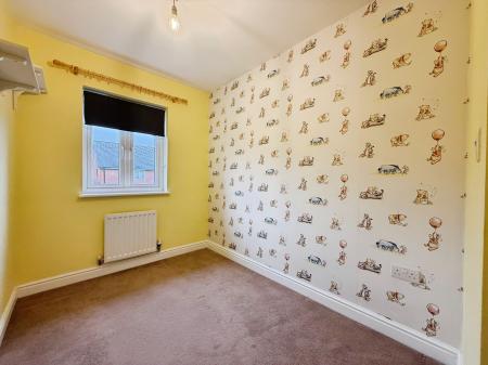 3 bedroom Terraced House for sale in Ashtree Leasow, Leegomery, TF1