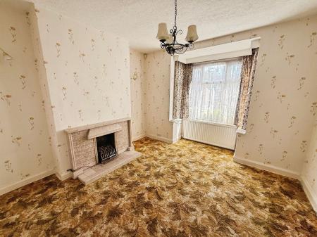 4 bedroom Detached house for sale in Leegomery Road, Wellington, TF1