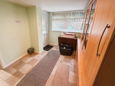 2 bedroom Detached house for sale in Willows Road, Telford, TF2