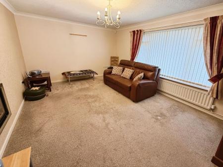2 bedroom Detached house for sale in Willows Road, Telford, TF2