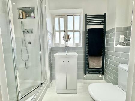 4 bedroom Semi-detached house for sale in Ellens Bank, Lightmoor, TF4