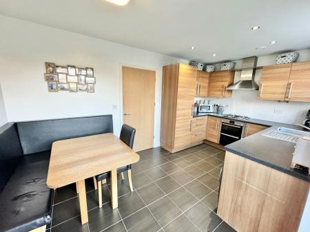 4 bedroom Semi-detached house for sale in Ellens Bank, Lightmoor, TF4