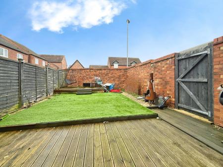 3 bedroom End of terrace house for sale in Sorbus Avenue, Hadley, TF1