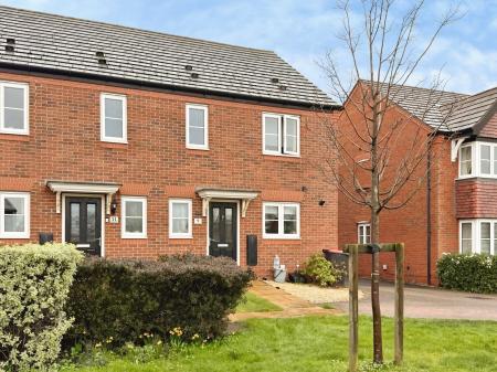 3 bedroom End of terrace house for sale in Sorbus Avenue, Hadley, TF1