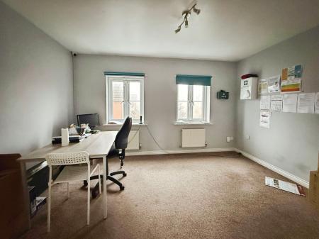 3 bedroom Terraced House for sale in Rothwell Close, St. Georges, TF2