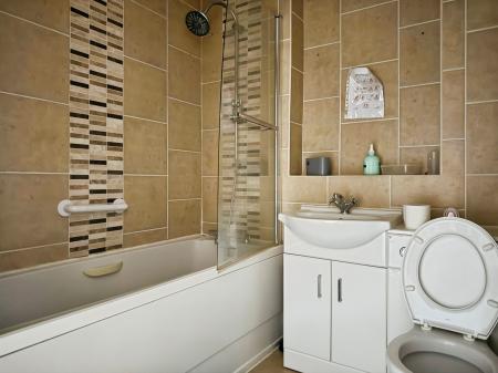 3 bedroom Terraced House for sale in Rothwell Close, St. Georges, TF2
