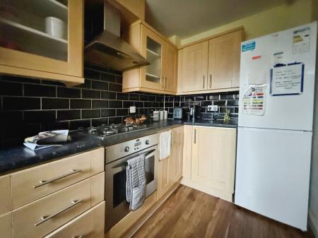 3 bedroom Terraced House for sale in Rothwell Close, St. Georges, TF2