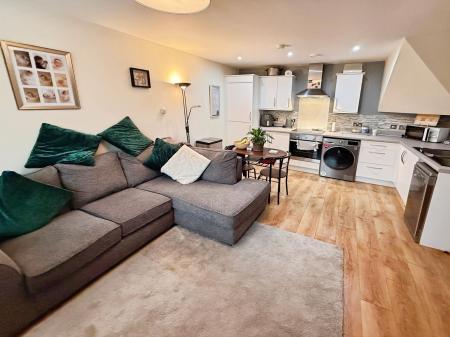 2 bedroom End of terrace house for sale in Barrack Close, Telford, TF3