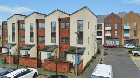 2 bedroom End of terrace house for sale in Barrack Close, Telford, TF3