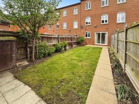 4 bedroom Terraced House for sale in Thacker Drive, Lichfield, WS13