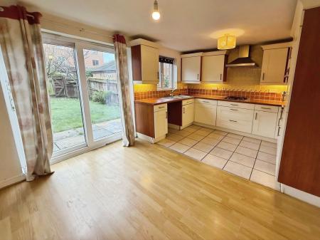 4 bedroom Terraced House for sale in Thacker Drive, Lichfield, WS13