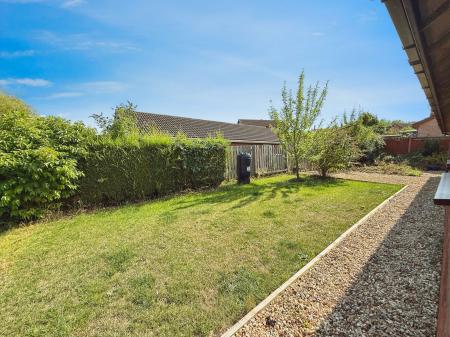 3 bedroom Detached bungalow for sale in Grasmere Close, Priorslee, TF2