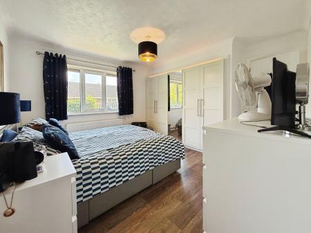 3 bedroom Detached bungalow for sale in Grasmere Close, Priorslee, TF2
