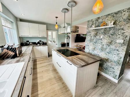 3 bedroom Detached house for sale in Argyll Crescent, Muxton, TF2