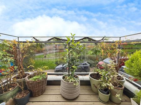 4 bedroom Detached house for sale in Stoney Fold, Telford, TF3