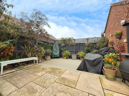 4 bedroom Detached house for sale in Stoney Fold, Telford, TF3