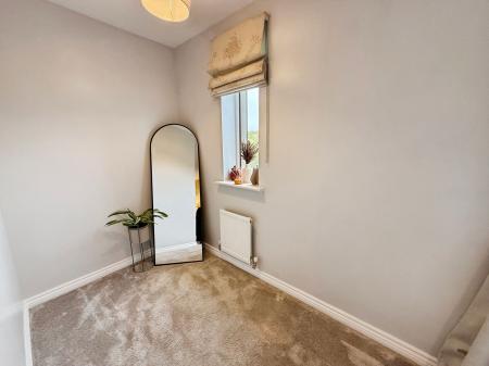 4 bedroom Detached house for sale in Stoney Fold, Telford, TF3
