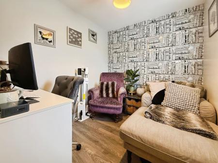 4 bedroom Detached house for sale in Stoney Fold, Telford, TF3