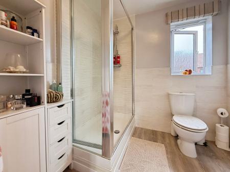 4 bedroom Detached house for sale in Stoney Fold, Telford, TF3