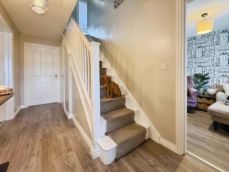 4 bedroom Detached house for sale in Stoney Fold, Telford, TF3
