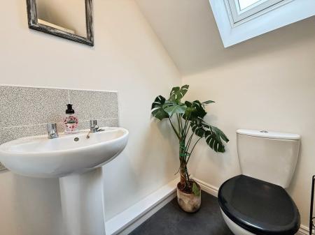 4 bedroom Detached house for sale in Stoney Fold, Telford, TF3