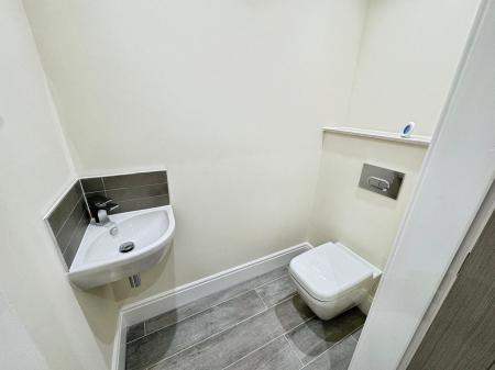 5 bedroom Detached house for sale in Donnerville Gardens, Admaston, TF5