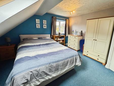 4 bedroom Detached house for sale in Harley Close, Telford, TF1