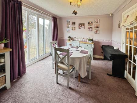 4 bedroom Detached house for sale in Harley Close, Telford, TF1