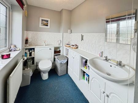 4 bedroom Detached house for sale in Harley Close, Telford, TF1